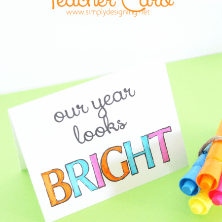 Colorable Teacher Card - just print and color! Perfect for #BackToSchool or #TeacherAppreciation ! #printable #card #teachergift