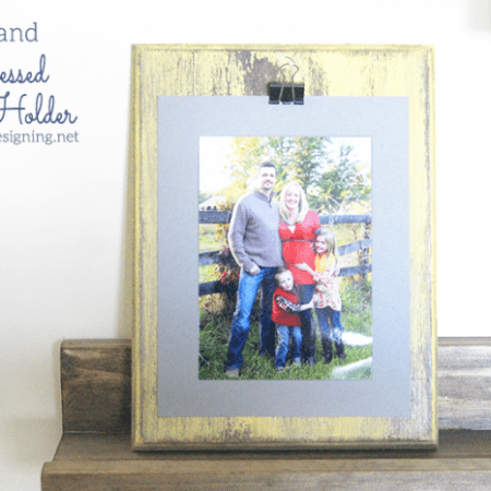 No-Sand Distressed Photo Holder #diy #crafts