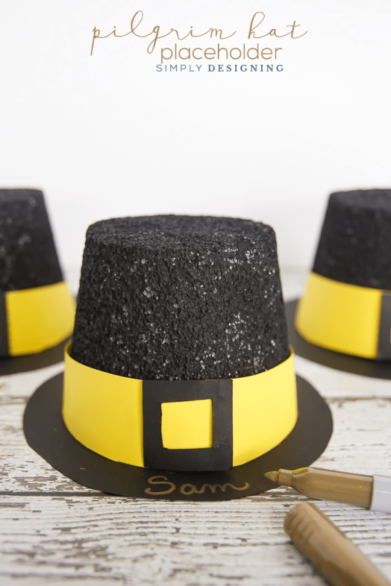 Pilgrim Hat Placeholders - a really fun and festive way to decorate your Thanksgiving table