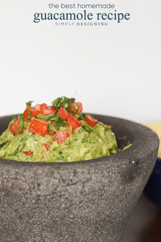 The Best Homemade Guacamole Recipe - this recipe is so simple to make and is a family favorite