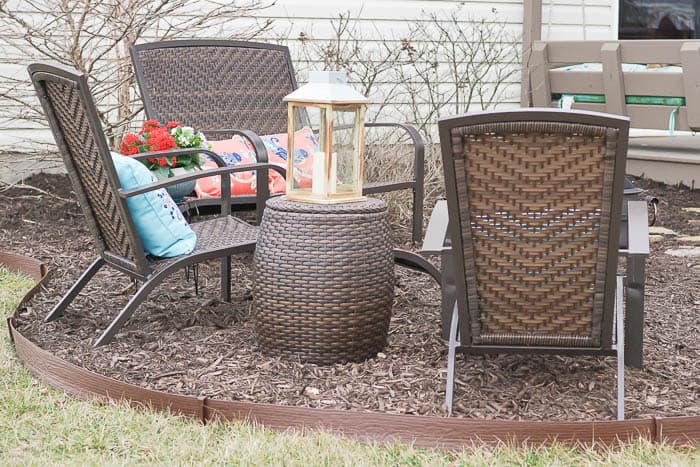 Outdoor Living with an Easy Backyard Fire Pit