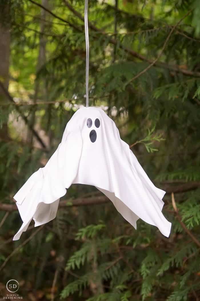 DIY Hanging Ghost Lantern
