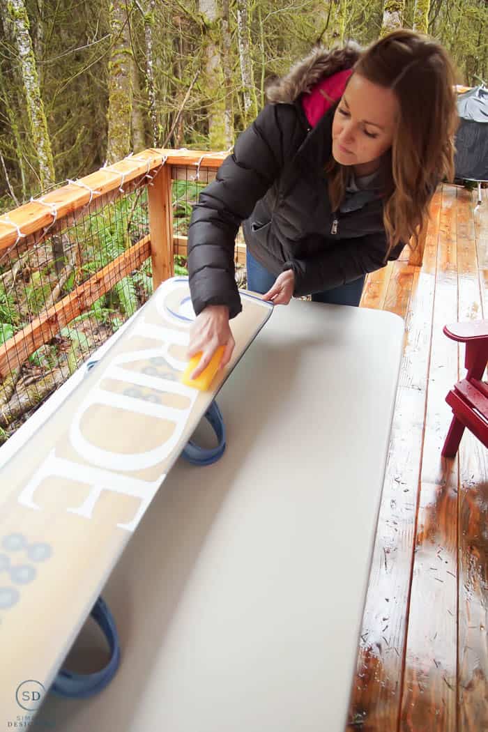 how to wax a snowboard quickly using the crayon method