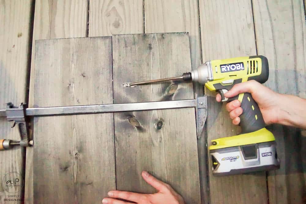 use a kreg jig to attach two boards together