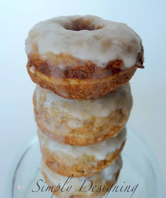 015 | Zucchini Donuts with babycakes Donut Maker | 31 |