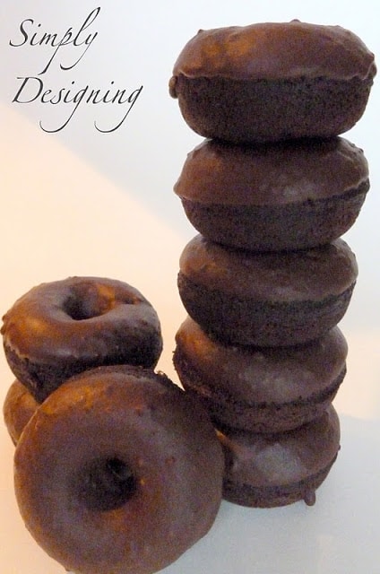 | Chocolate Donuts | 30 |