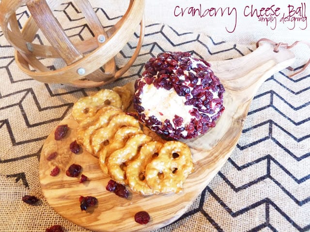 Cranberry+Cheese+Ball1 | Cranberry Cheese Ball Recipe | 7 | fabric Christmas trees
