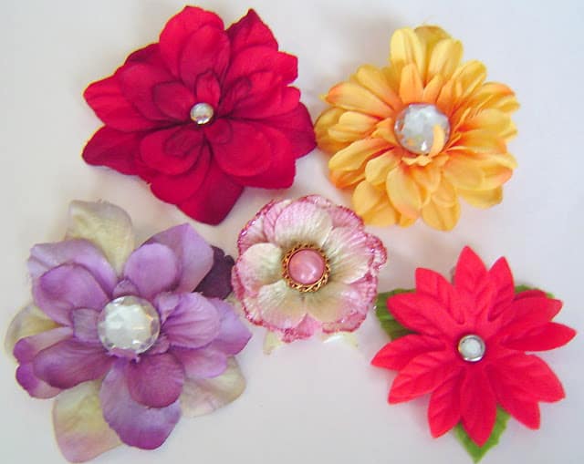 Flower+Giveaway1 | GIVEAWAY and a YUMMY TREAT: Chocolate Covered Candy Canes | 35 |