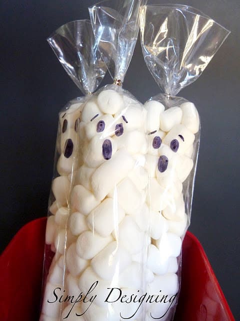 Marshmallow+Ghosts1 | Marshmallow Ghost Goodie Bags | 25 | Christmas Tree String Art
