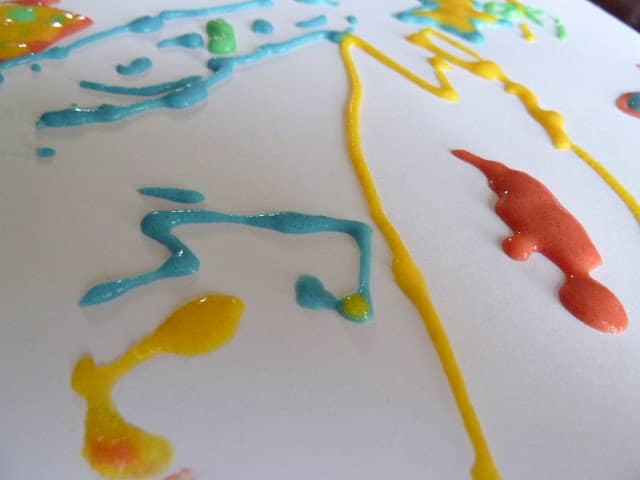 Paint11 | DIY Shimmery Puffy Paint {Kid Craft} | 25 |