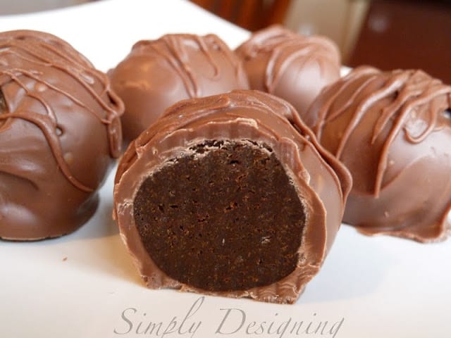Thin+Mint+Cookie+Balls+011 | Thin Mint Cookie Balls | 26 |
