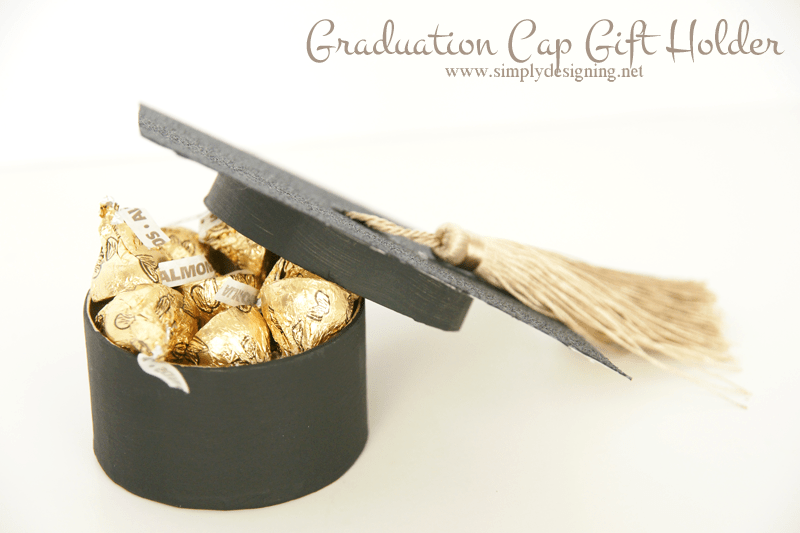grad+cap+gift+holder1 | Graduation Cap Gift Box | 8 | DIY Farmhouse Thankful Sign
