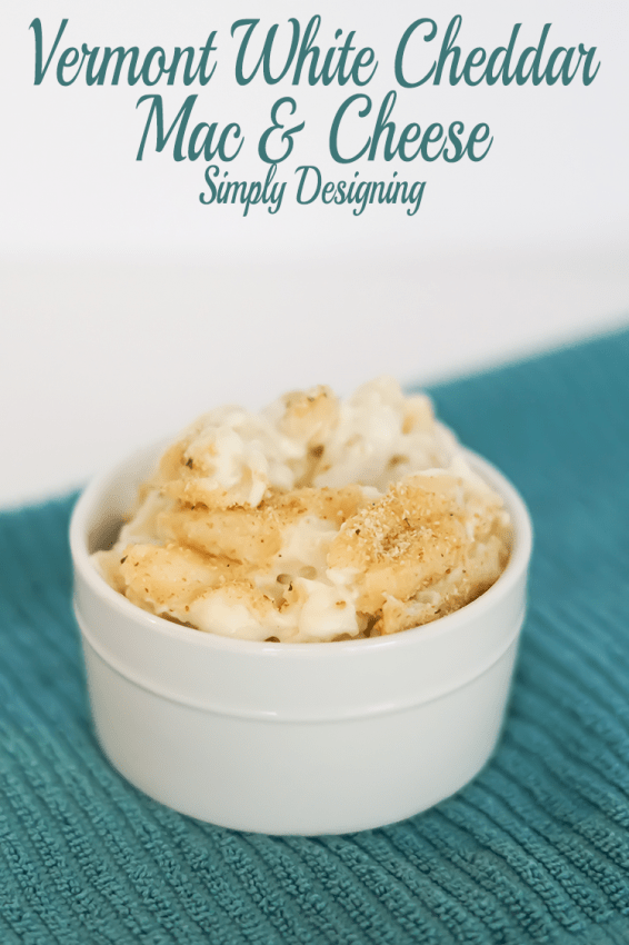 White Cheedar Mac and Cheese | Comforts From Home | 17 | DIY Holiday Window Clings