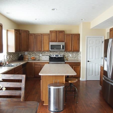 Kitchen Makeover before