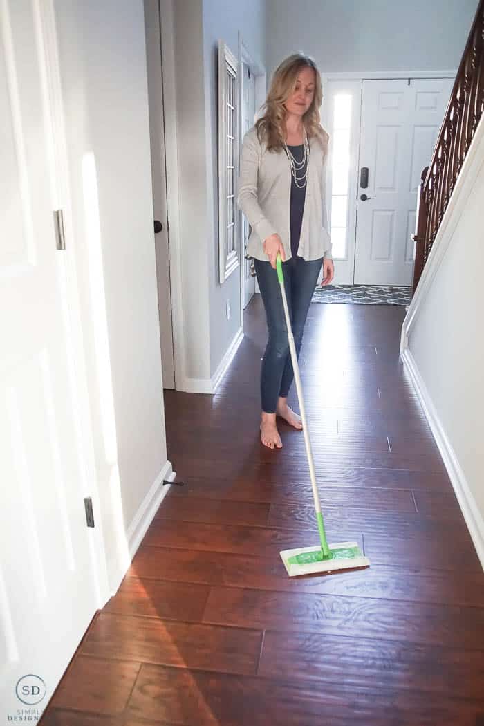 Swiffer Dry Floor Sweeper