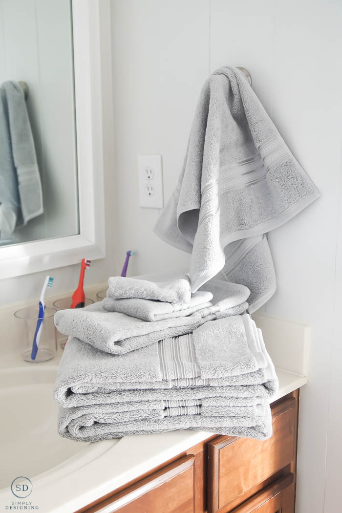 new gray towels for bathrooms - 5 new years resolutions to actually keep this year
