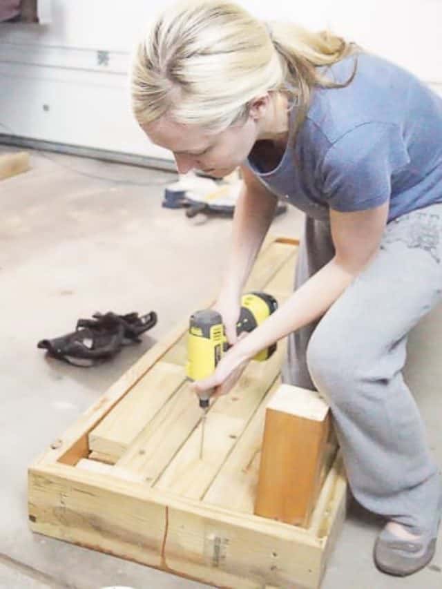 How to Build a Porch Swing Story